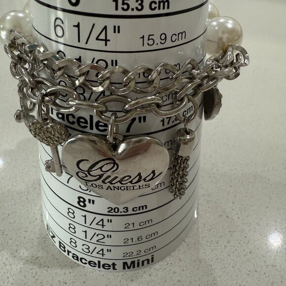 GUESS Los Angeles Faux Pearl Charm Bracelet - Picture 4 of 10